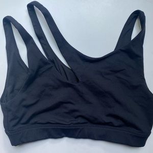 Alo yoga peak bra